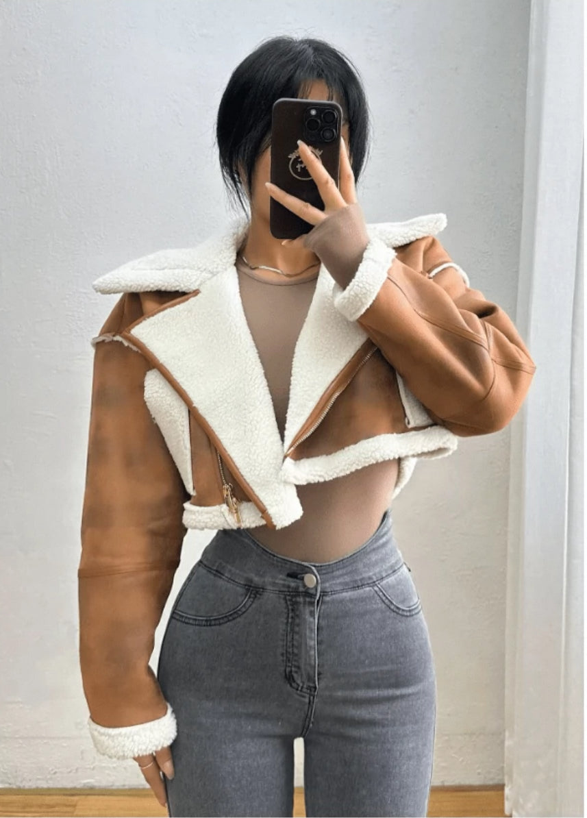 Trendy Cropped Lederjacke mit Flausch