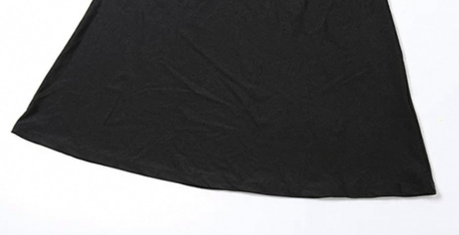 Stylisches Kleid mit Trägerdesign