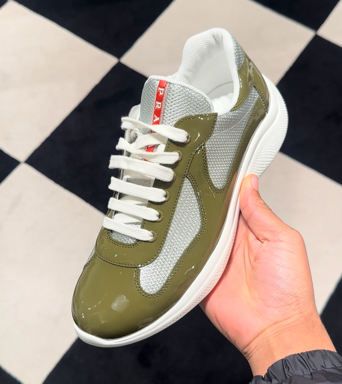 SNEAKER CUP'S 25