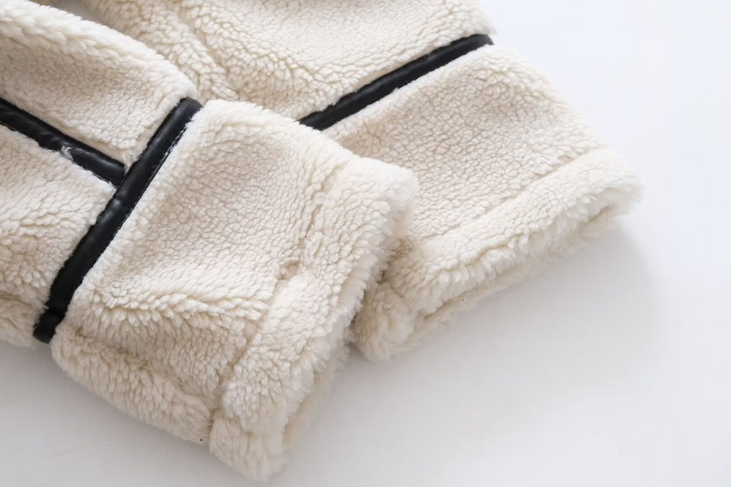 Trendy Teddy Lederjacke