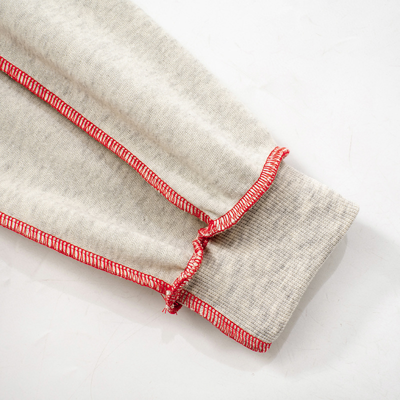 Basic Pullover mit Farbakzenten