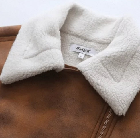 Trendy Cropped Lederjacke mit Flausch