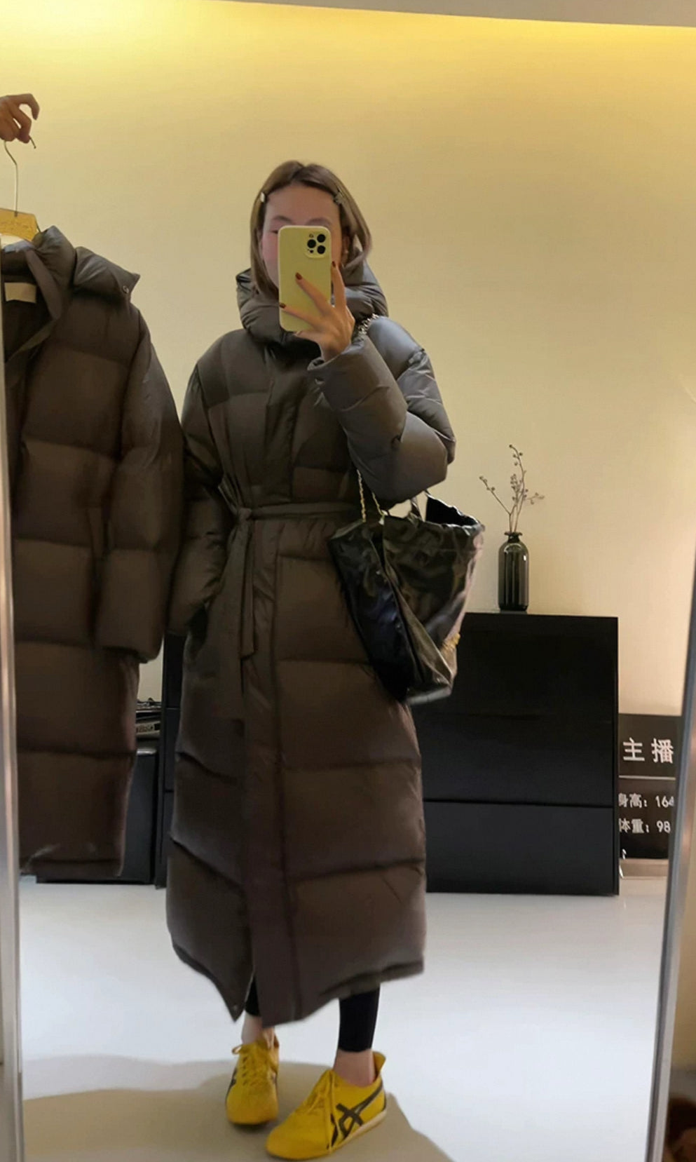 Viral lange Pufferjacke mit Gürtel