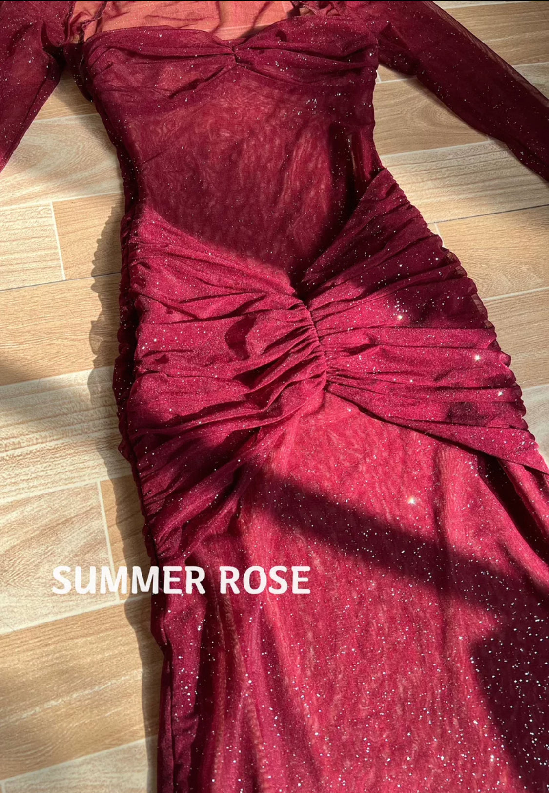 Transparentes Urlaubskleid