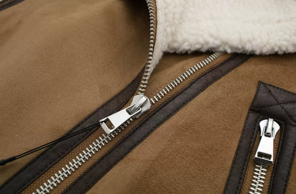 Trendy Lederweste mit fleece Innenseite
