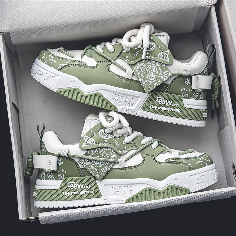 Chiz Bantana Sneaker