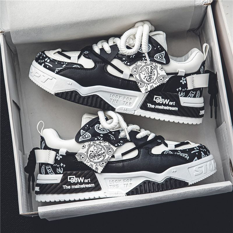Chiz Bantana Sneaker