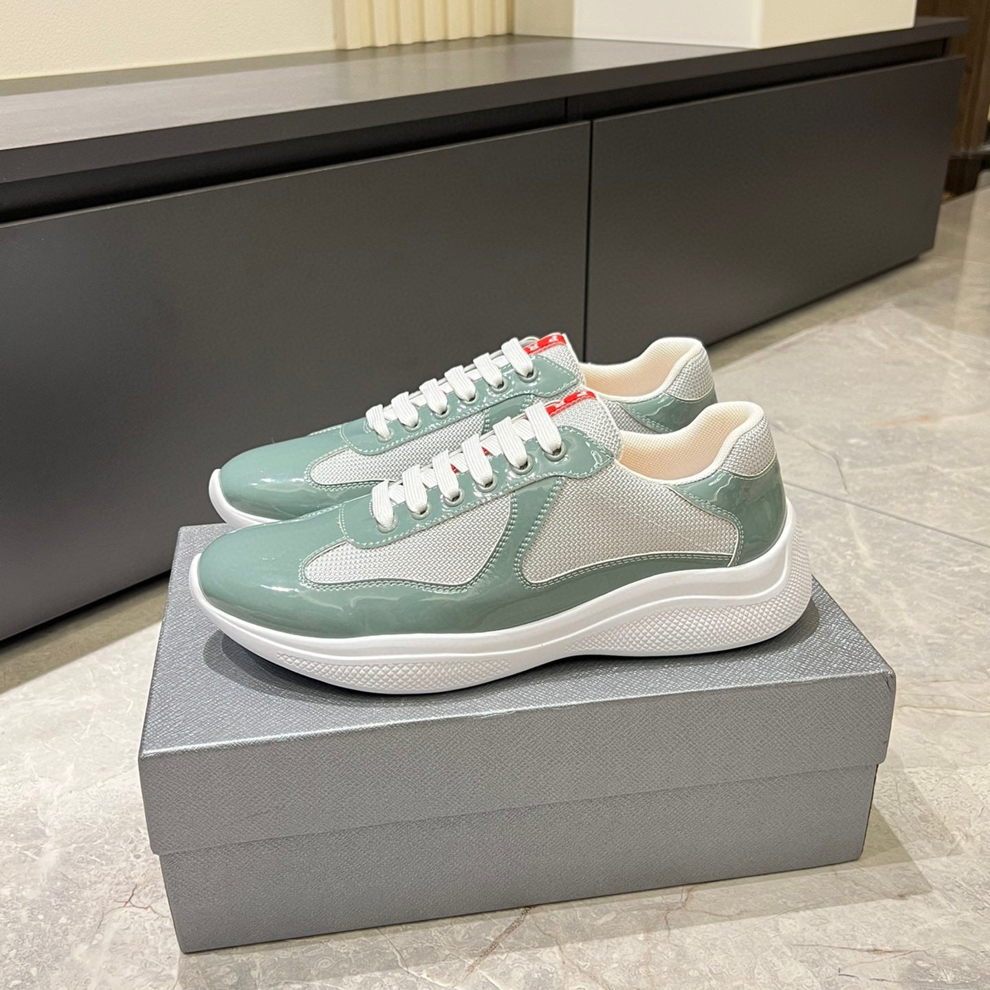 SNEAKER CUP'S 25