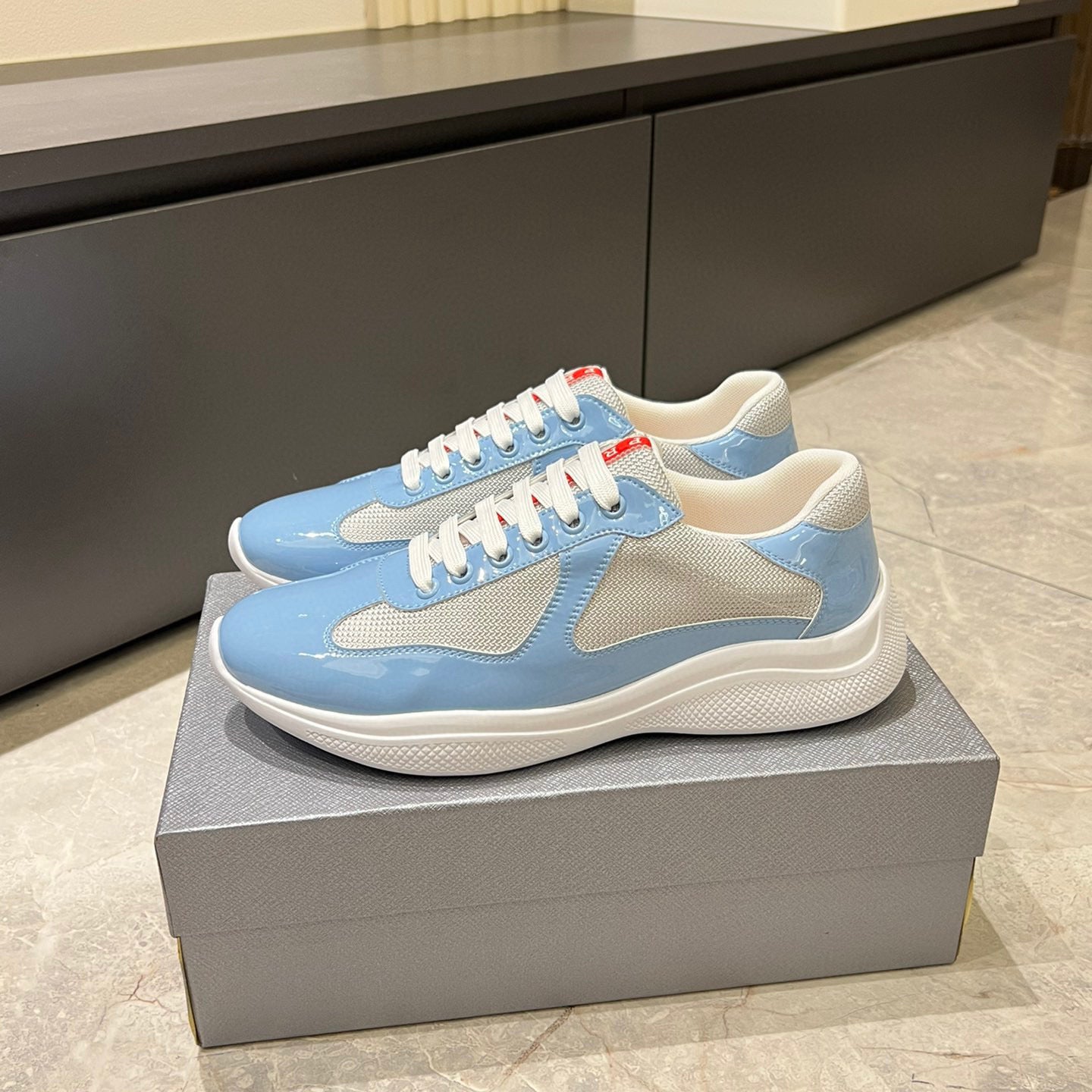 SNEAKER CUP'S 25