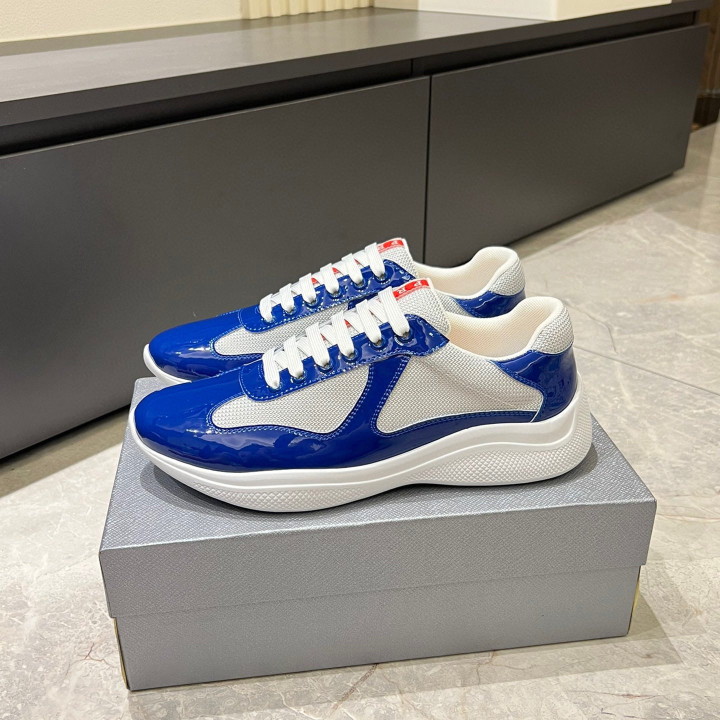 SNEAKER CUP'S 25