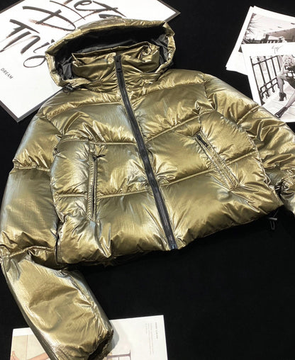 Trendy glänzende Puffer