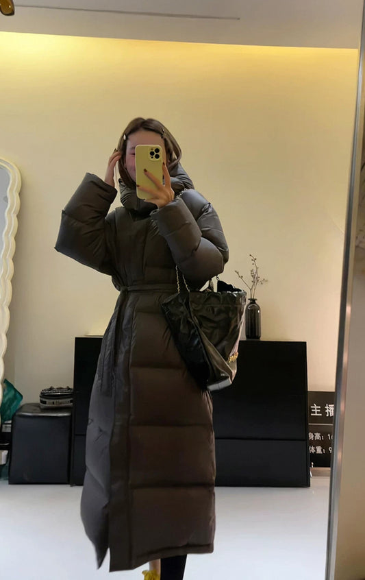 Viral lange Pufferjacke mit Gürtel