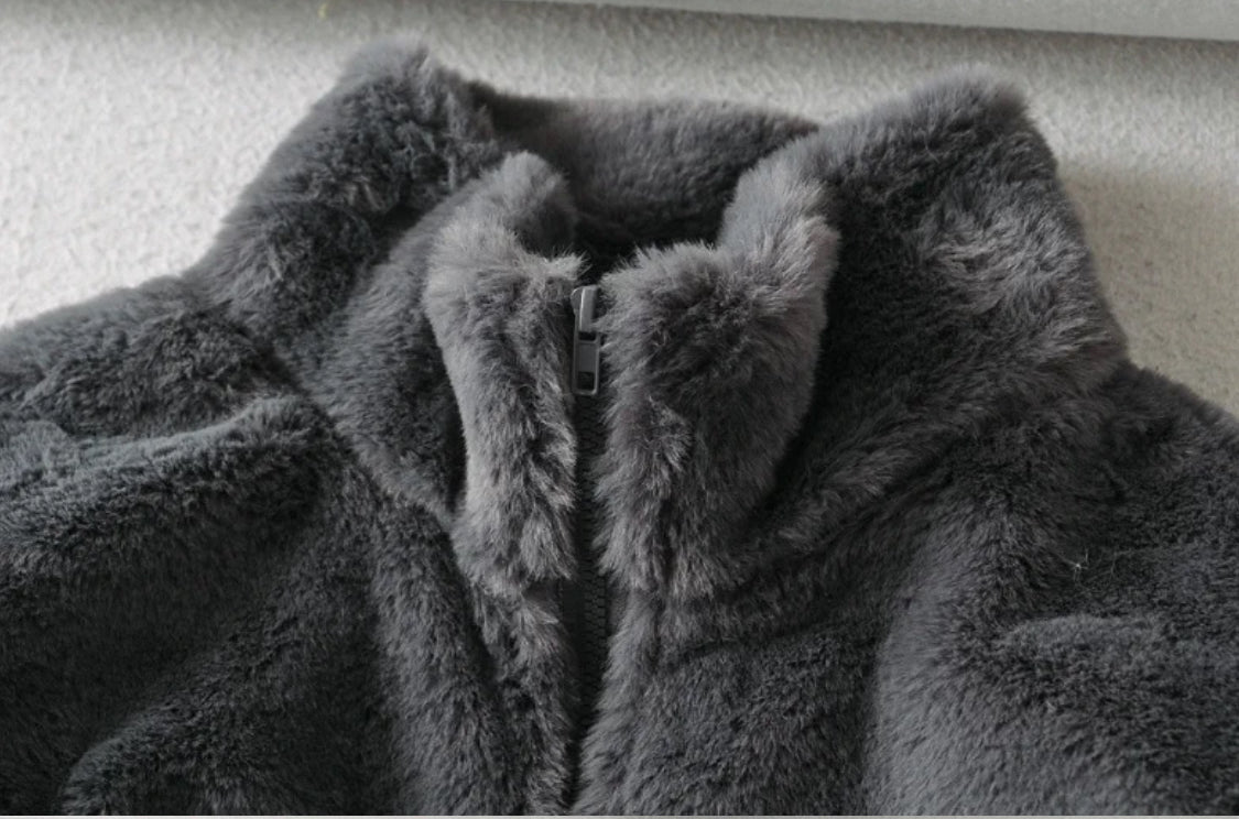 Flauschiger Zipper