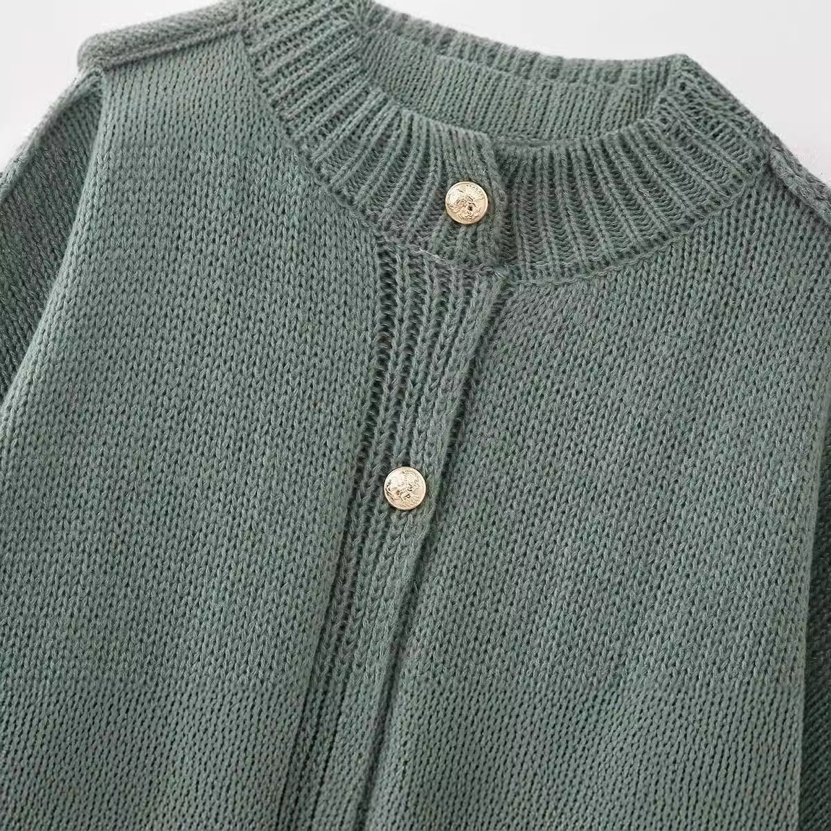 Gestrickter Cardigan mit Knöpfen